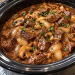 Crockpot Homestyle Smothered Beef Tips